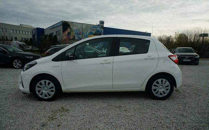 Toyota Yaris cena 42000 przebieg: 179561, rok produkcji 2018 z Skawina małe 529